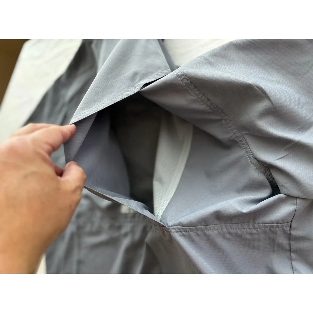 Habit Fishing Shirt Mens Medium Sharkskin UPF‎ 40+ Vented Pockets Performance